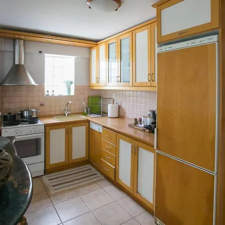 度假居 Privately Gated Garden Sea View